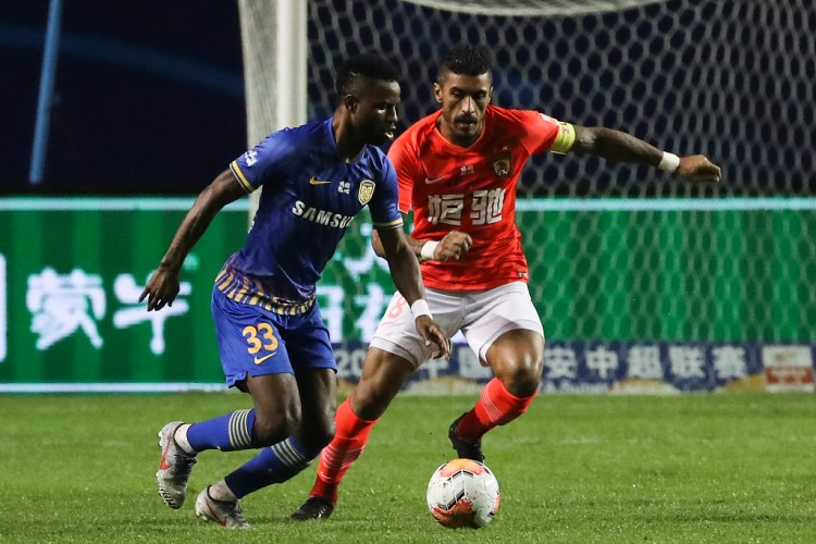 瓦伦西亚发布备战花絮，赛前主帅复盘，中超任务艰巨，赛季目标并未改变的简单介绍